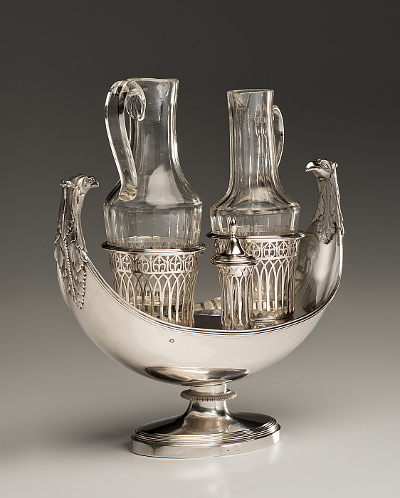 Cruet Stand with Oil and Vinegar Bottles Slider Image 3